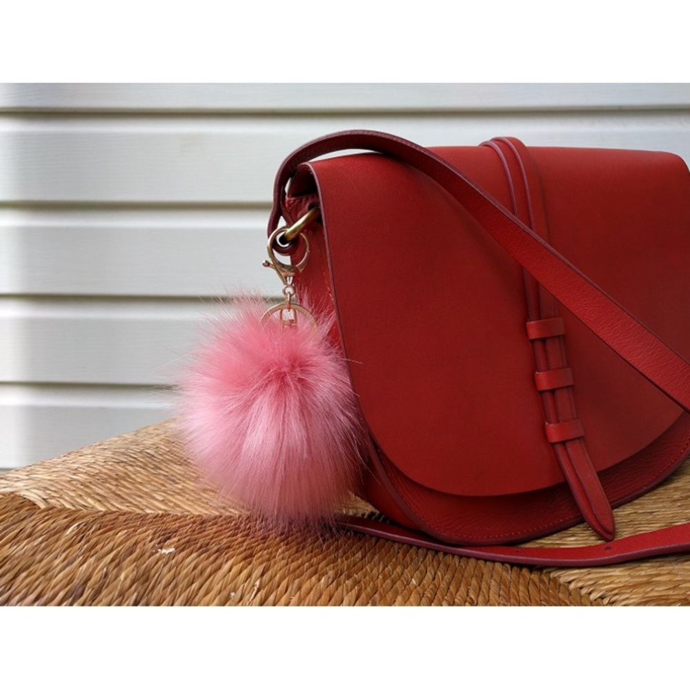 Faux Fur Pompom with simulated Diamond charm - Picture 2 of 6